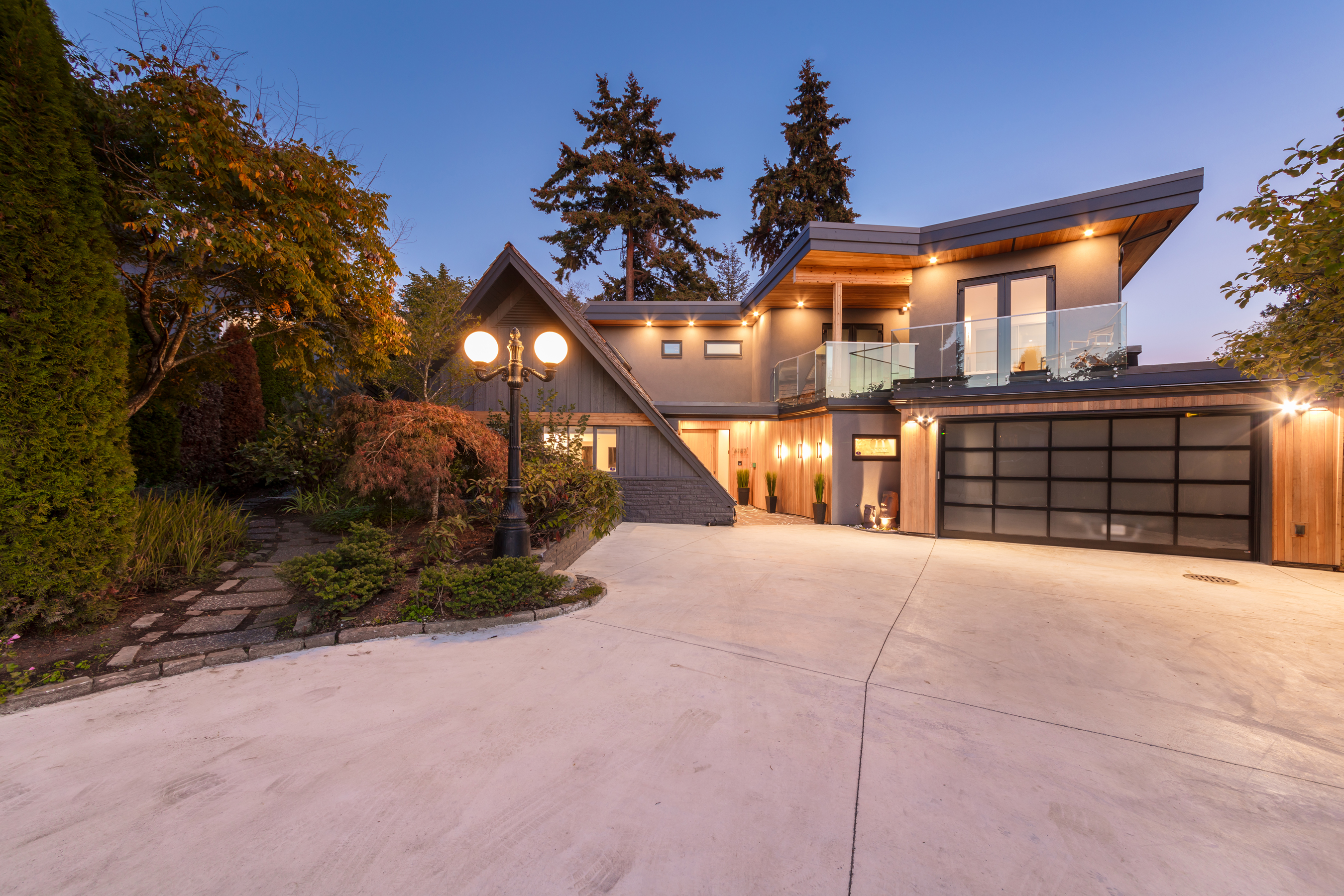 Renomark-Blog | A Stunning Mid-Century Makeover in Vancouver