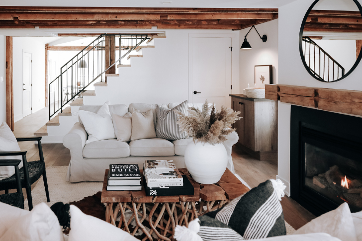 living room with wooden beams and decor