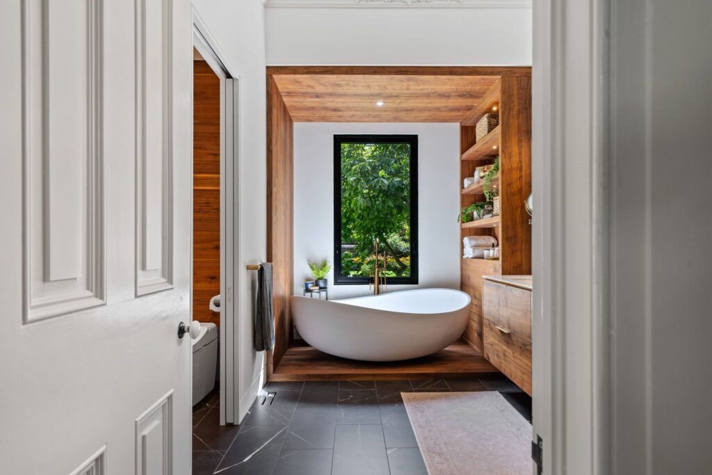 Ensuite Renovation Featuring Slik Evoque Soaker Tub