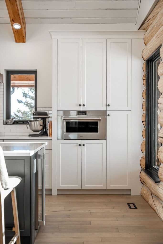 Log house kitchen renovation