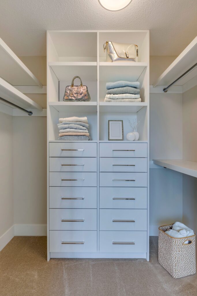 walk in closet